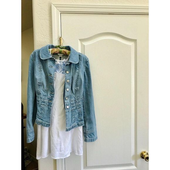 Ladies Blue Denim Jean Jacket size Small - Picture 3 of 7